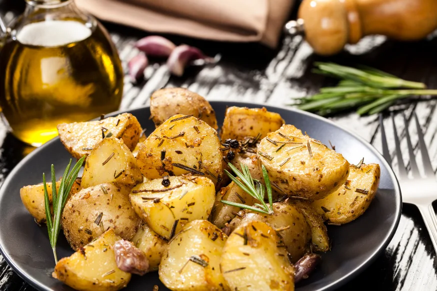 Potatoes roasted with sage and thyme